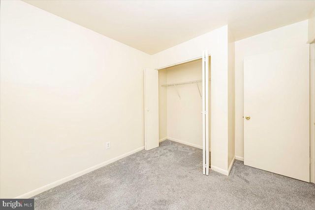 33-33A W PENNSYLVANIA AVE, Stewartstown, PA 17363