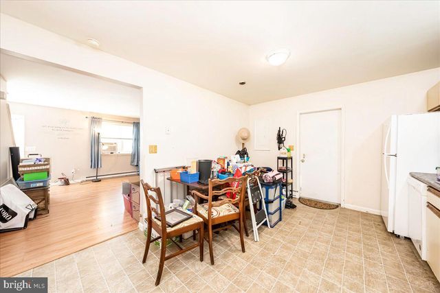 33-33A W PENNSYLVANIA AVE, Stewartstown, PA 17363