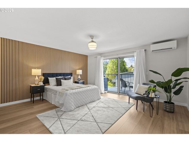 200 BURNHAM Rd 311, Lake Oswego, OR 97034