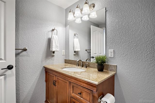 6441 S Millbrook Way, Aurora, CO 80016