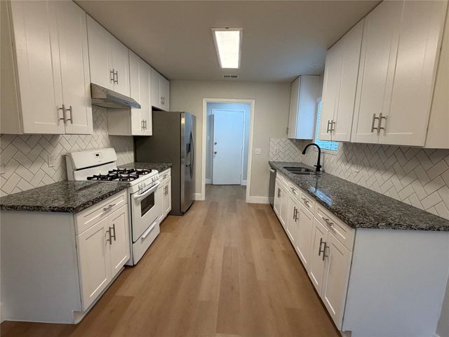 10810 Calcite TRL, Austin, TX 78750