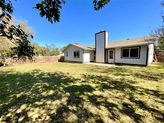 10810 Calcite TRL, Austin, TX 78750