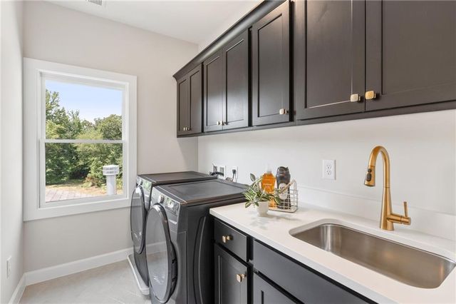 1092 Tillery Lane SW, Marietta, GA 30064