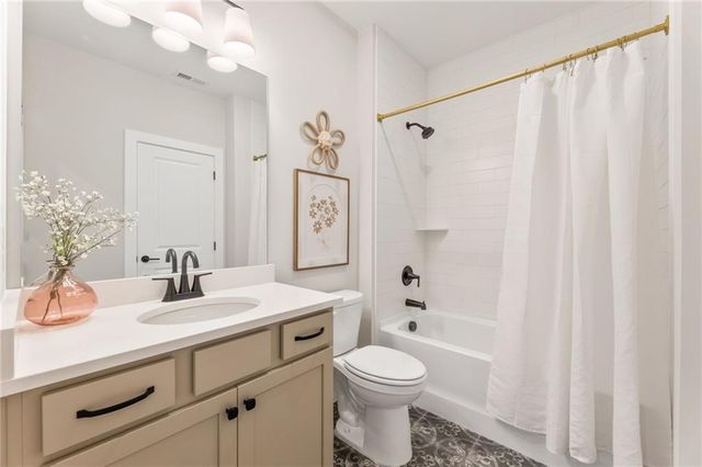 1092 Tillery Lane SW, Marietta, GA 30064