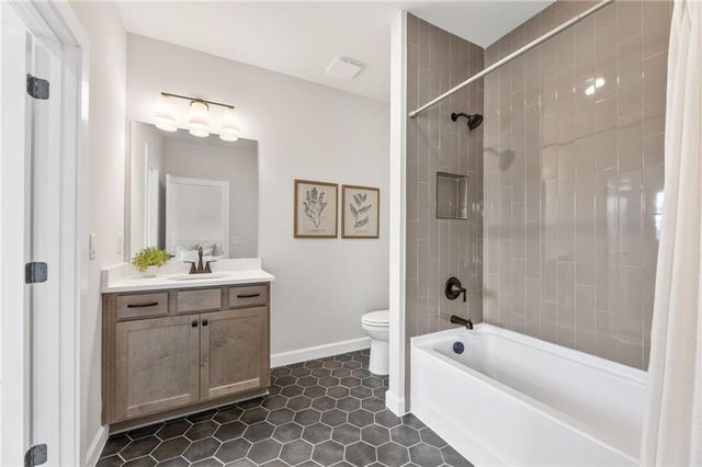 1092 Tillery Lane SW, Marietta, GA 30064