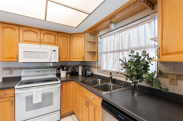 1408 MAGELLAN CIRCLE 103, Orlando, FL 32818