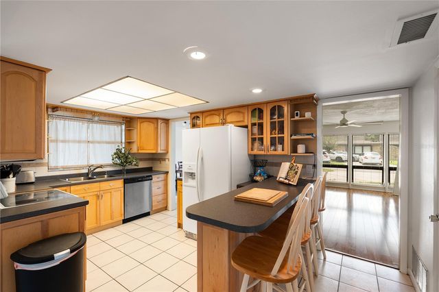 1408 MAGELLAN CIRCLE 103, Orlando, FL 32818