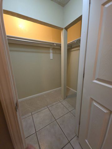 1308 Memory Lane 5111, Arlington, TX 76011
