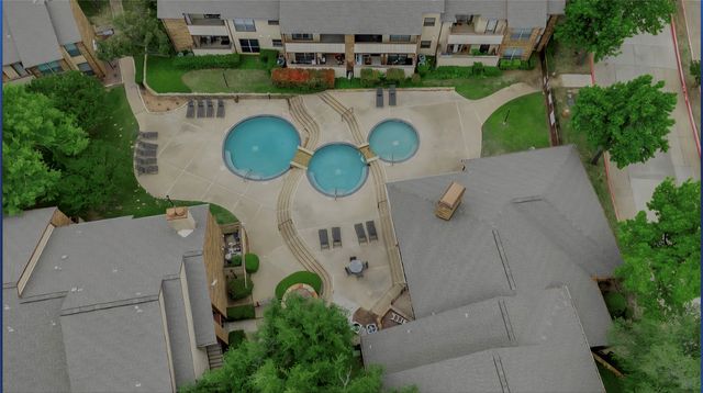 1308 Memory Lane 5111, Arlington, TX 76011