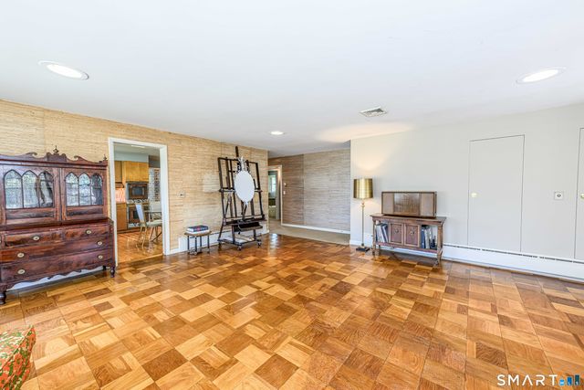 821 Townsend Avenue, New Haven, CT 06512