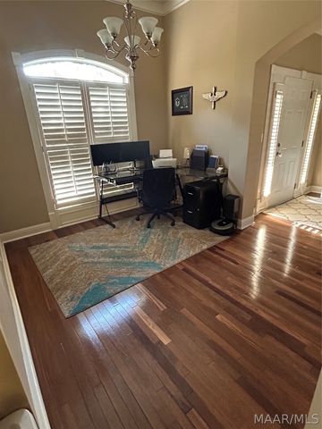 110 WRIGHTSBURG Circle, Wetumpka, AL 36093