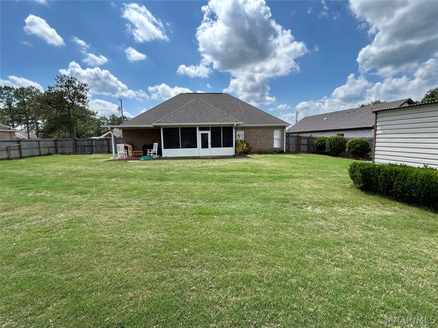110 WRIGHTSBURG Circle, Wetumpka, AL 36093