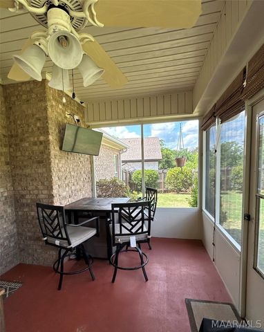110 WRIGHTSBURG Circle, Wetumpka, AL 36093