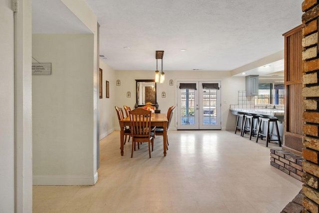 3312 W Cutler Avenue, Visalia, CA 93277