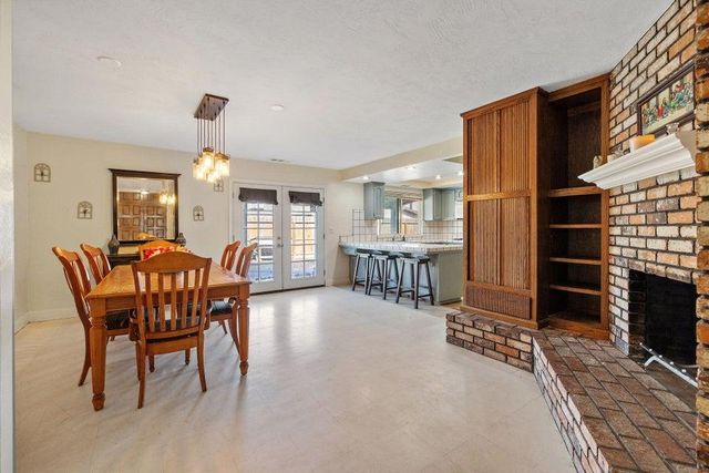 3312 W Cutler Avenue, Visalia, CA 93277