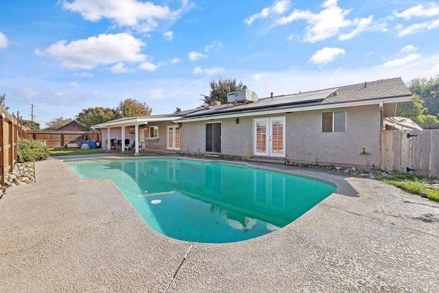 3312 W Cutler Avenue, Visalia, CA 93277