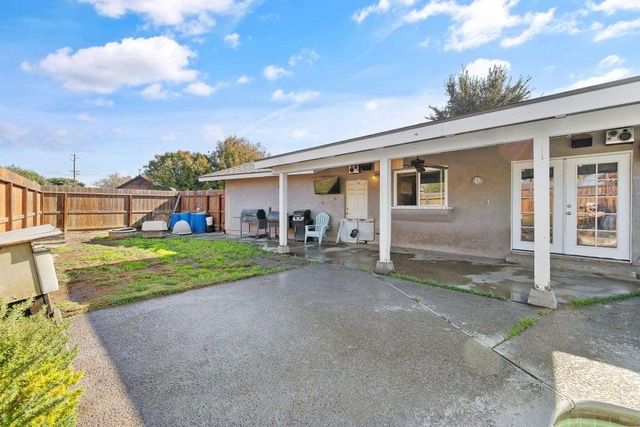 3312 W Cutler Avenue, Visalia, CA 93277
