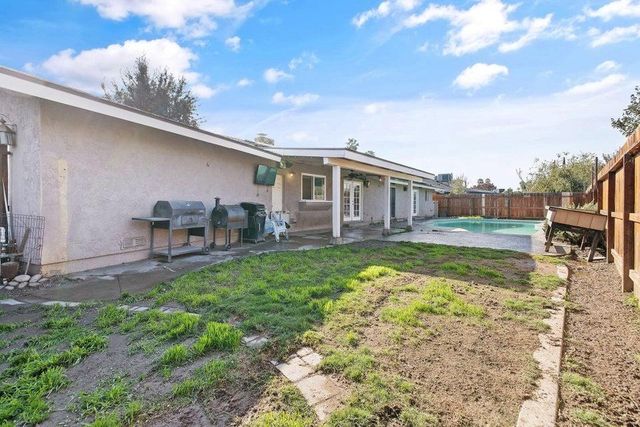 3312 W Cutler Avenue, Visalia, CA 93277