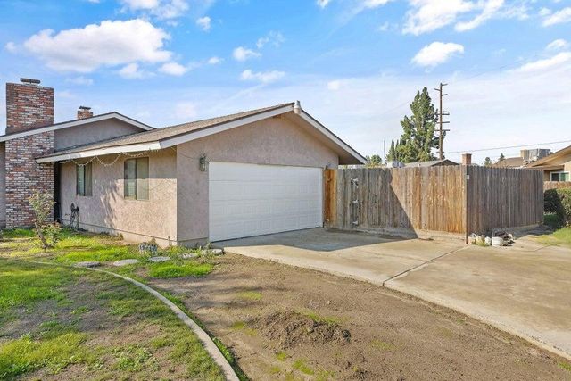 3312 W Cutler Avenue, Visalia, CA 93277