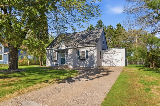 1518 Pennsylvania Avenue, Brainerd, MN 56401