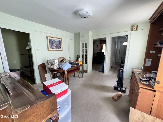 41 Ford Avenue, Troy, NY 12180