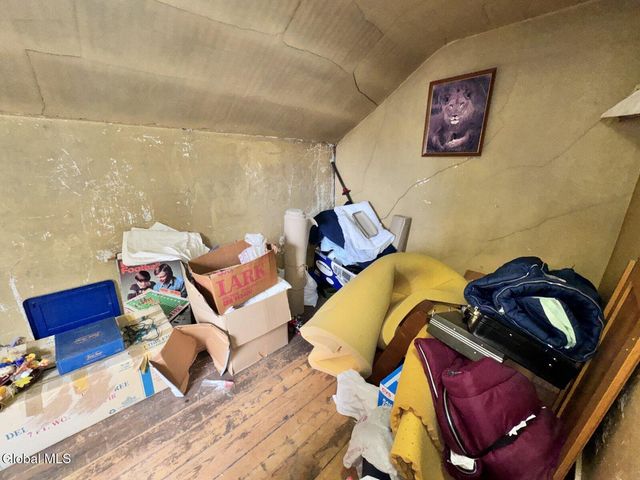 41 Ford Avenue, Troy, NY 12180