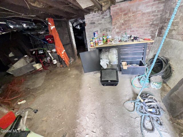 41 Ford Avenue, Troy, NY 12180