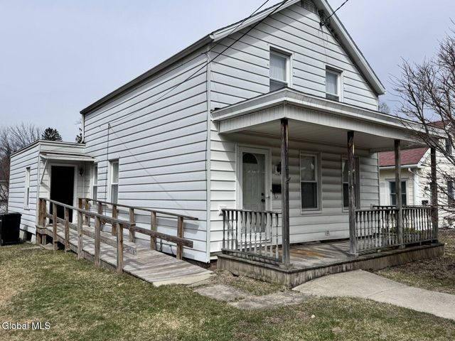 41 Ford Avenue, Troy, NY 12180