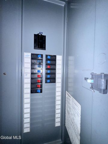 41 Ford Avenue, Troy, NY 12180