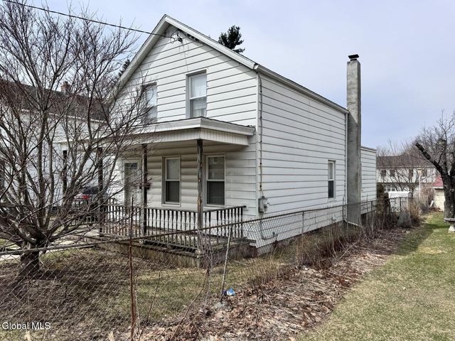 41 Ford Avenue, Troy, NY 12180