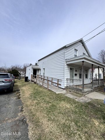 41 Ford Avenue, Troy, NY 12180