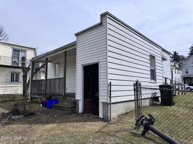 41 Ford Avenue, Troy, NY 12180