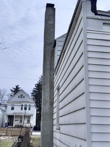 41 Ford Avenue, Troy, NY 12180