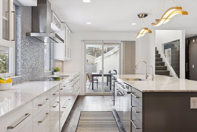 2701 Glenhurst Avenue, Saint Louis Park, MN 55416