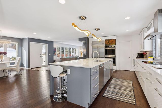 2701 Glenhurst Avenue, Saint Louis Park, MN 55416