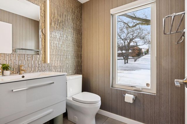 2701 Glenhurst Avenue, Saint Louis Park, MN 55416