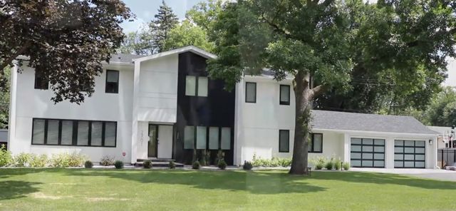 2701 Glenhurst Avenue, Saint Louis Park, MN 55416