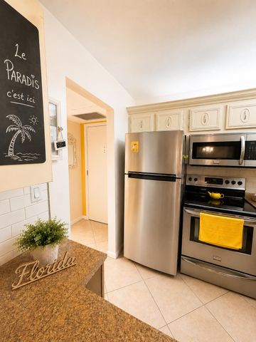 5680 SW 3rd Place 106, Margate, FL 33068