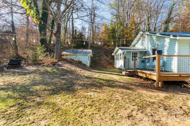 14 Sluder Branch Road, Candler, NC 28715