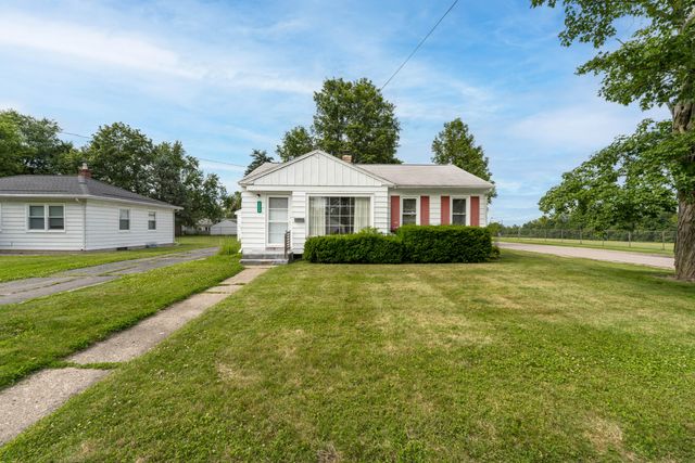 2009 Cambridge Drive, Kalamazoo, MI 49001