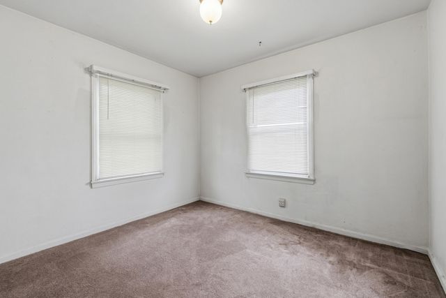 2009 Cambridge Drive, Kalamazoo, MI 49001