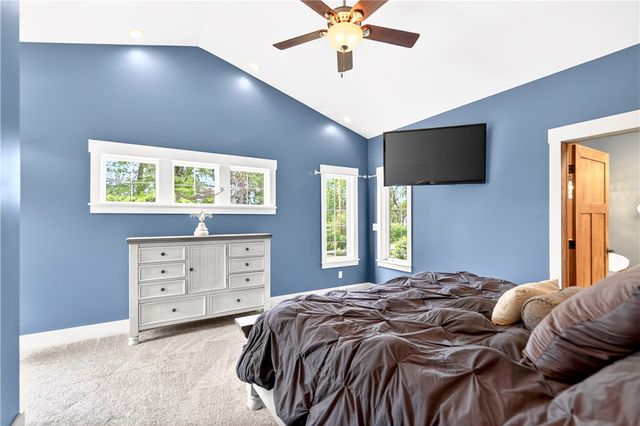 149 Kentzel Rd, Ross Twp, PA 15237