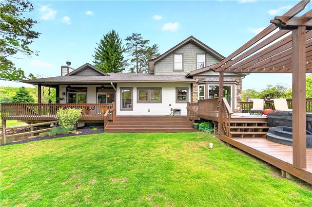 149 Kentzel Rd, Ross Twp, PA 15237