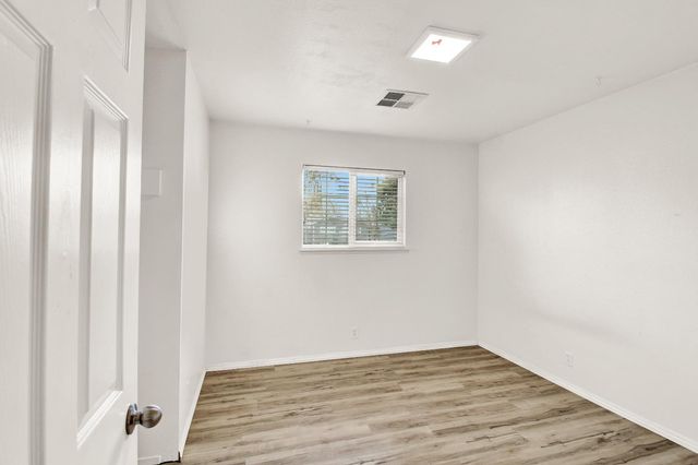 1837 Celeste Dr, Modesto, CA 95355