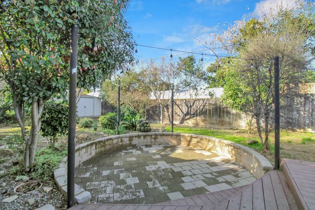 1837 Celeste Dr, Modesto, CA 95355