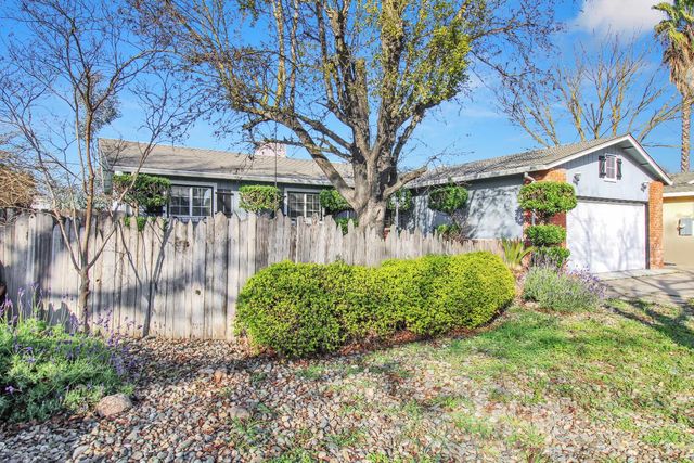 1837 Celeste Dr, Modesto, CA 95355