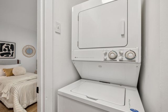 1024 Miller Avenue, Berkeley, CA 94708