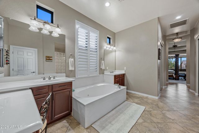42584 W MALLARD Lane, Maricopa, AZ 85138