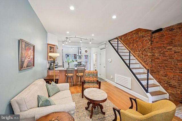 736 CARPENTER ST, Philadelphia, PA 19147