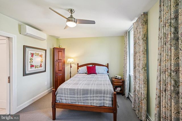 736 CARPENTER ST, Philadelphia, PA 19147